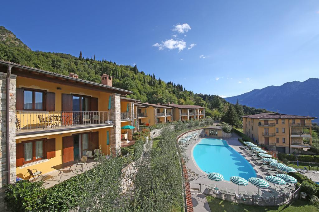 Residence Besass, Gtsgroup Tignale Exterior photo