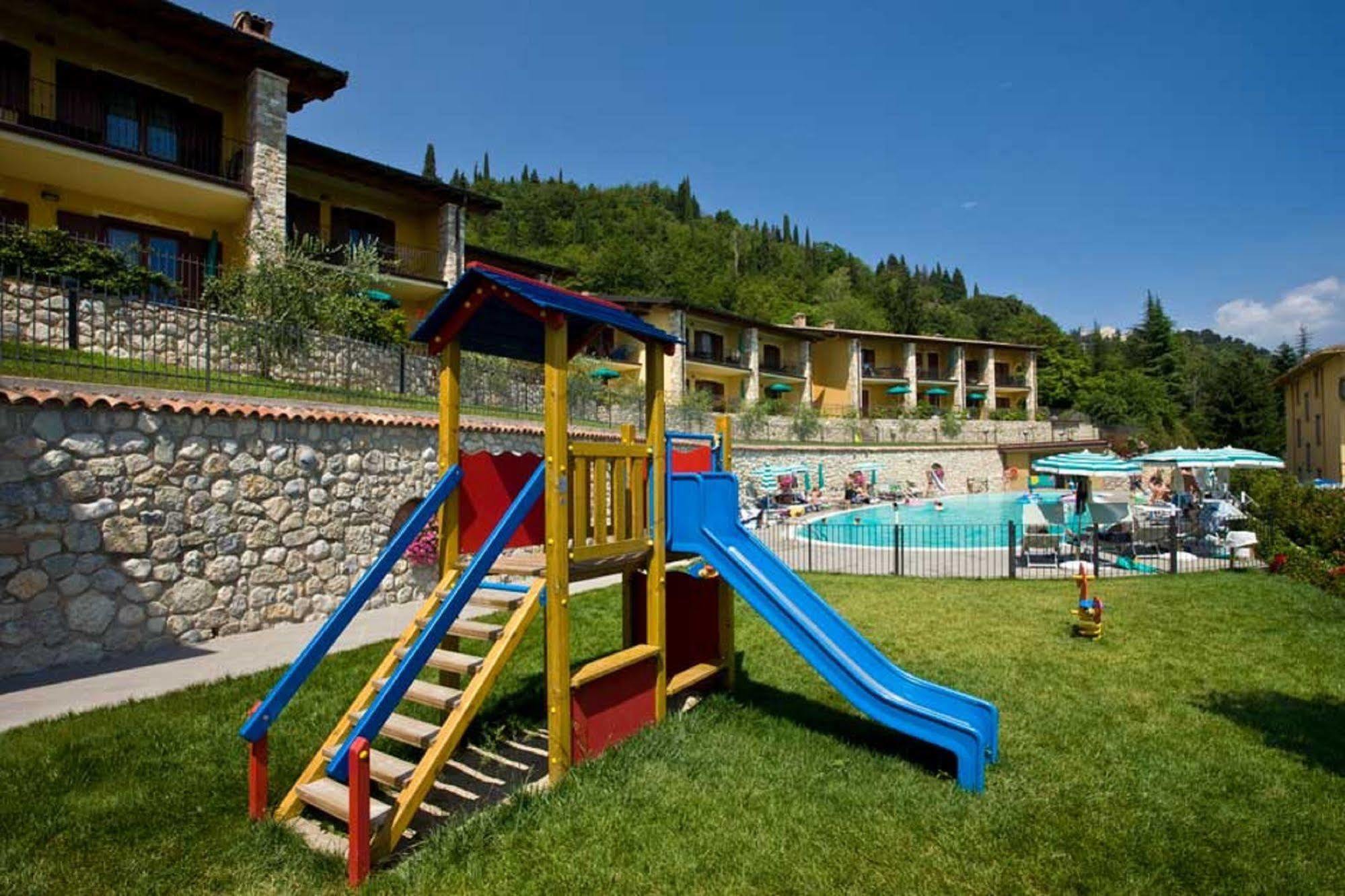 Residence Besass, Gtsgroup Tignale Exterior photo
